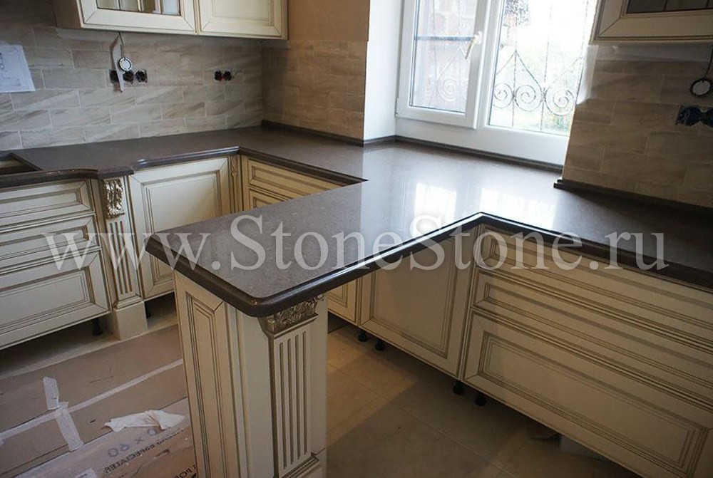 ���������� �� �������������� ����� Corian Silt